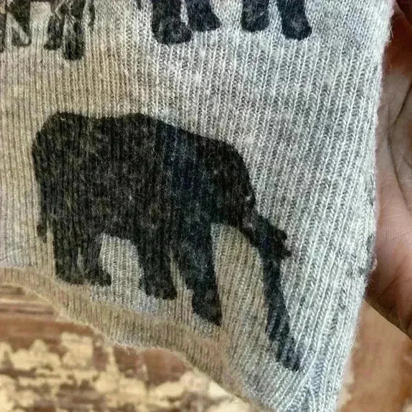 Elephant Print Sweater, size S - Picture 4 of 4